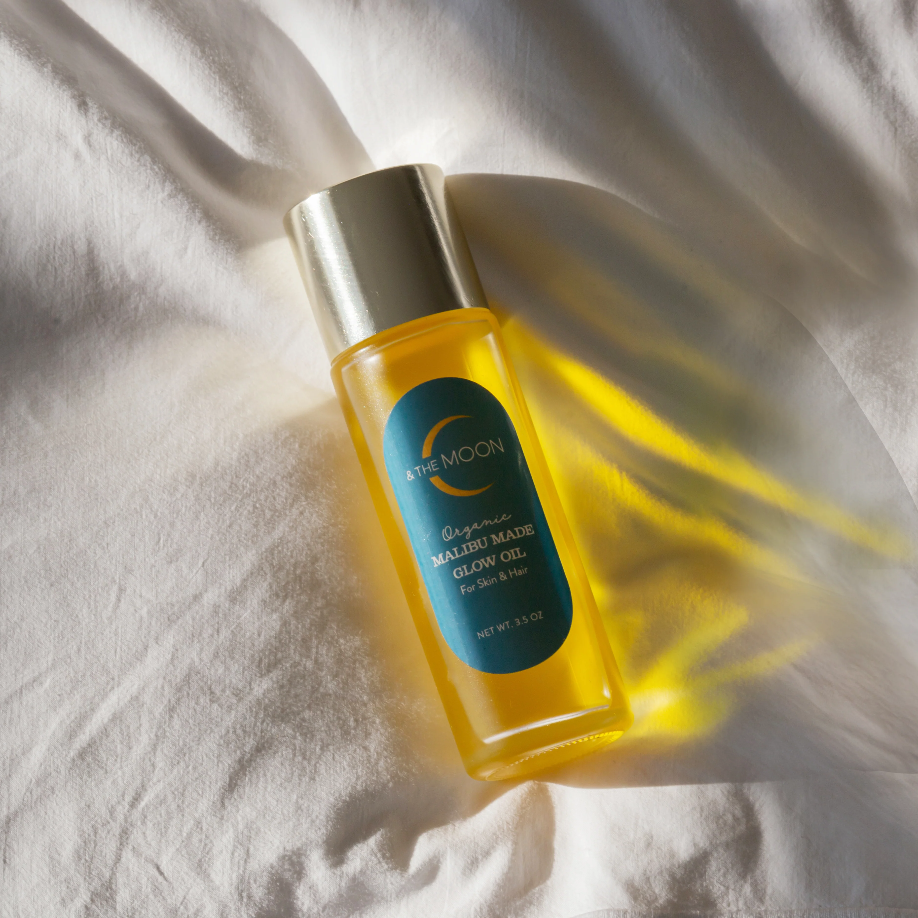 Malibu Made Glow Oil - Image 3